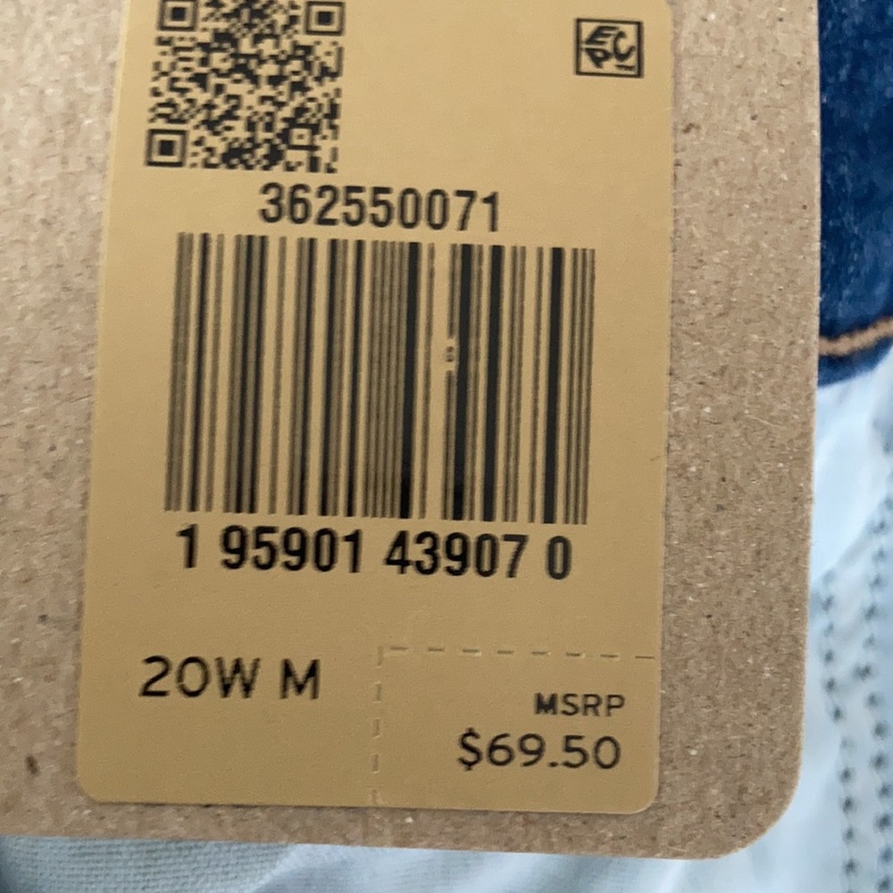 Levi’s 711 mid rise Skinny distressed jean hypersoft 16W - Picture 17 of 17